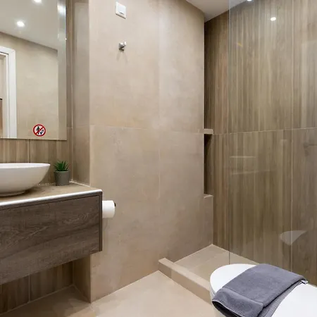 Elegant Comfort 2Br Apartment In Athènes Extérieur photo